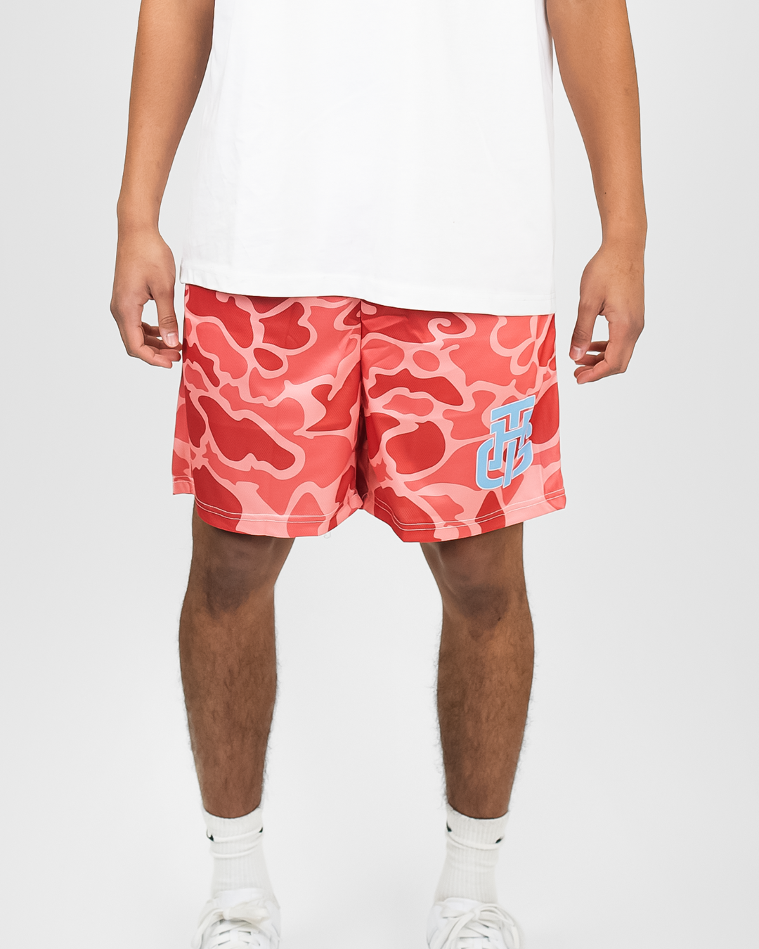 RED CLOUD SHORTS