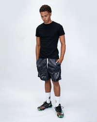 WAVE BLACK SHORTS
