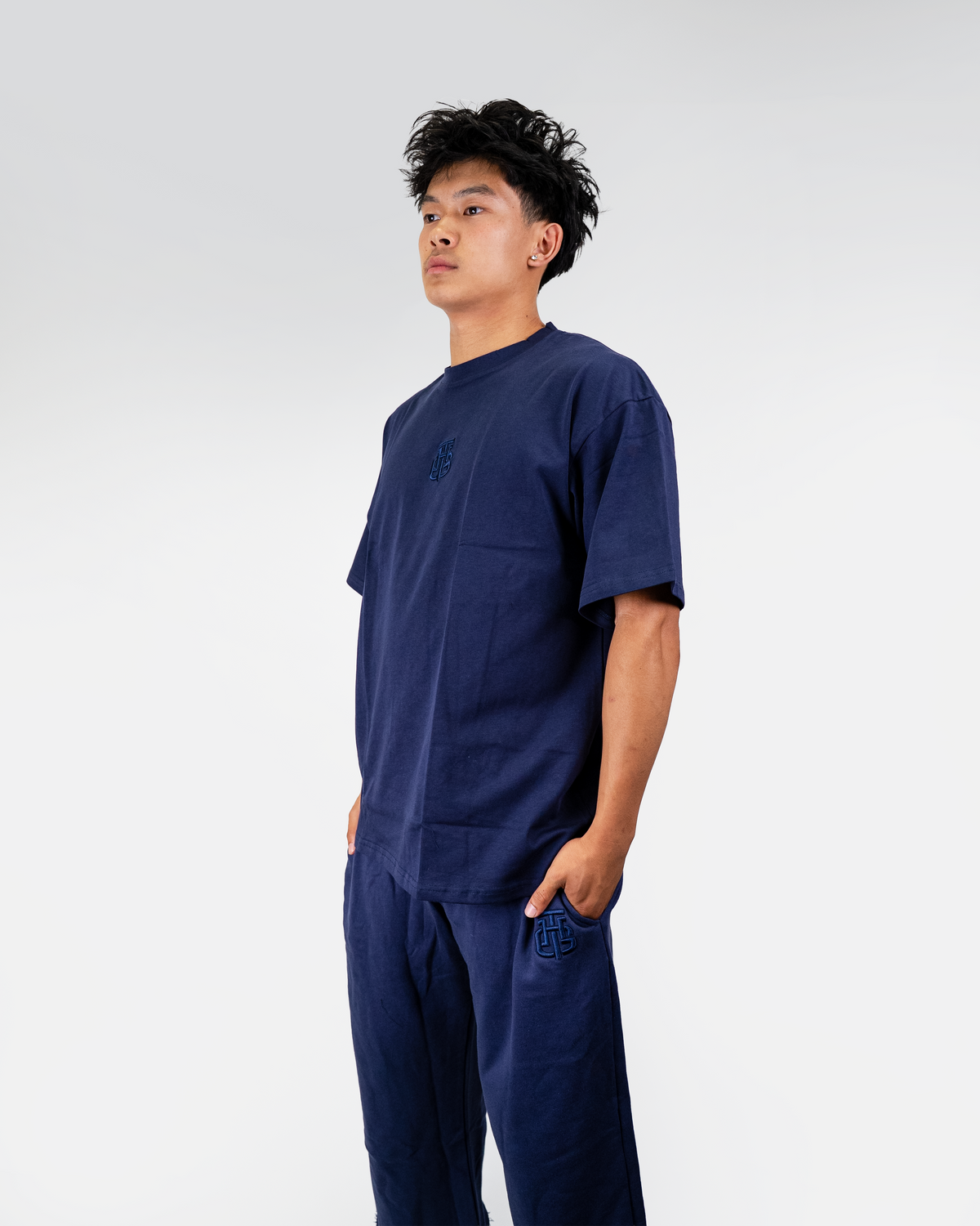 BASIC DARK BLUE SHIRT