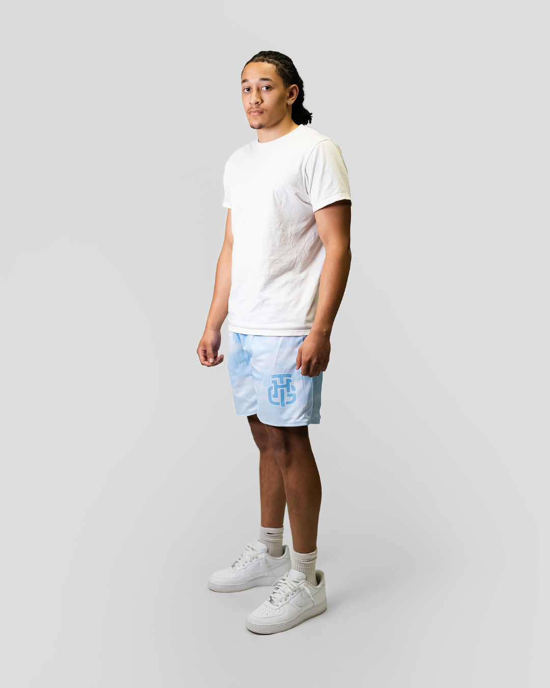 CALM AND STORM SHORTS