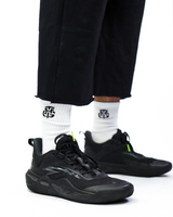 BASIC BLACK CROPPED SWEATPANTS