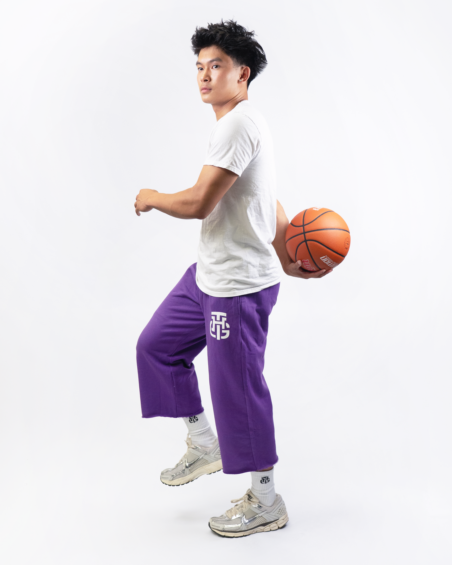 THG PURPLE CROPPED SWEATPANTS