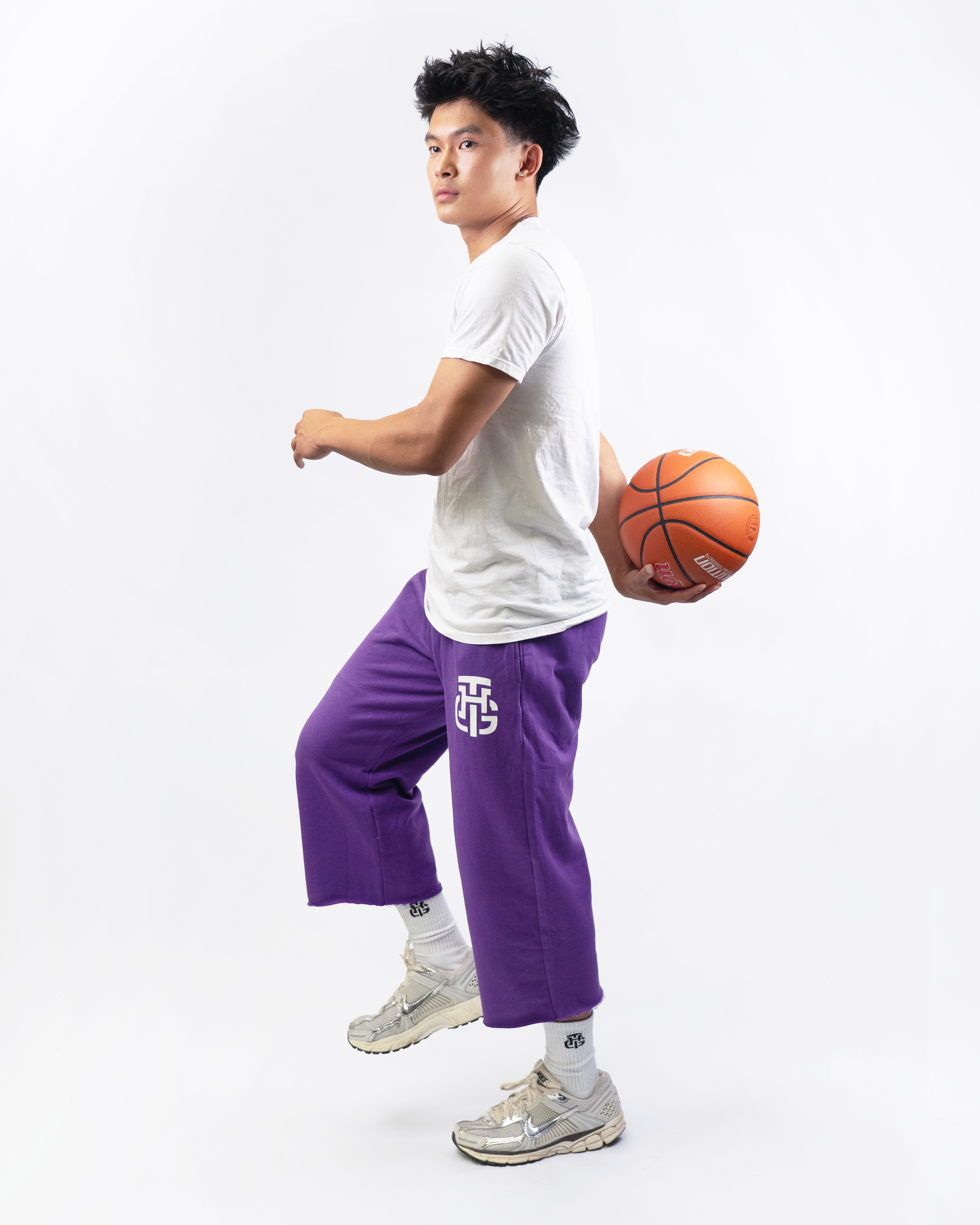 THG PURPLE CROPPED SWEATPANTS