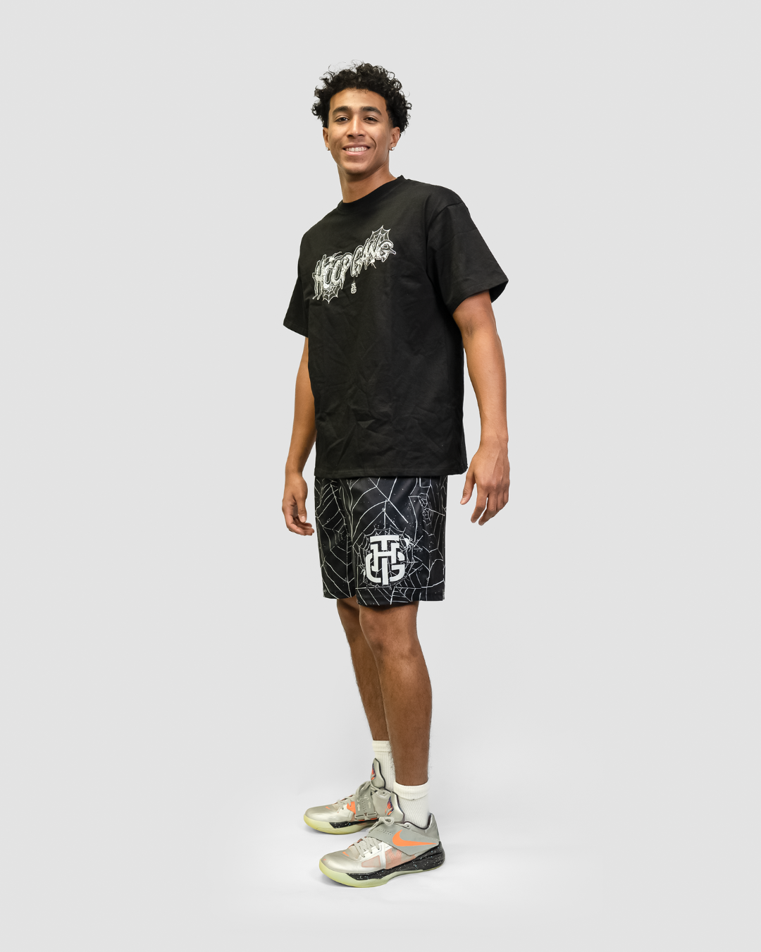 SPIDER WEB SHORTS