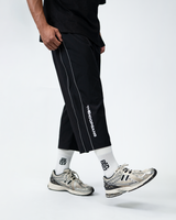 BLACK CROPPED TRACKPANTS