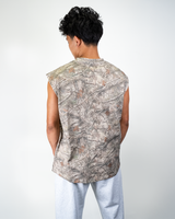 CAMO SLEEVELESS SHIRT