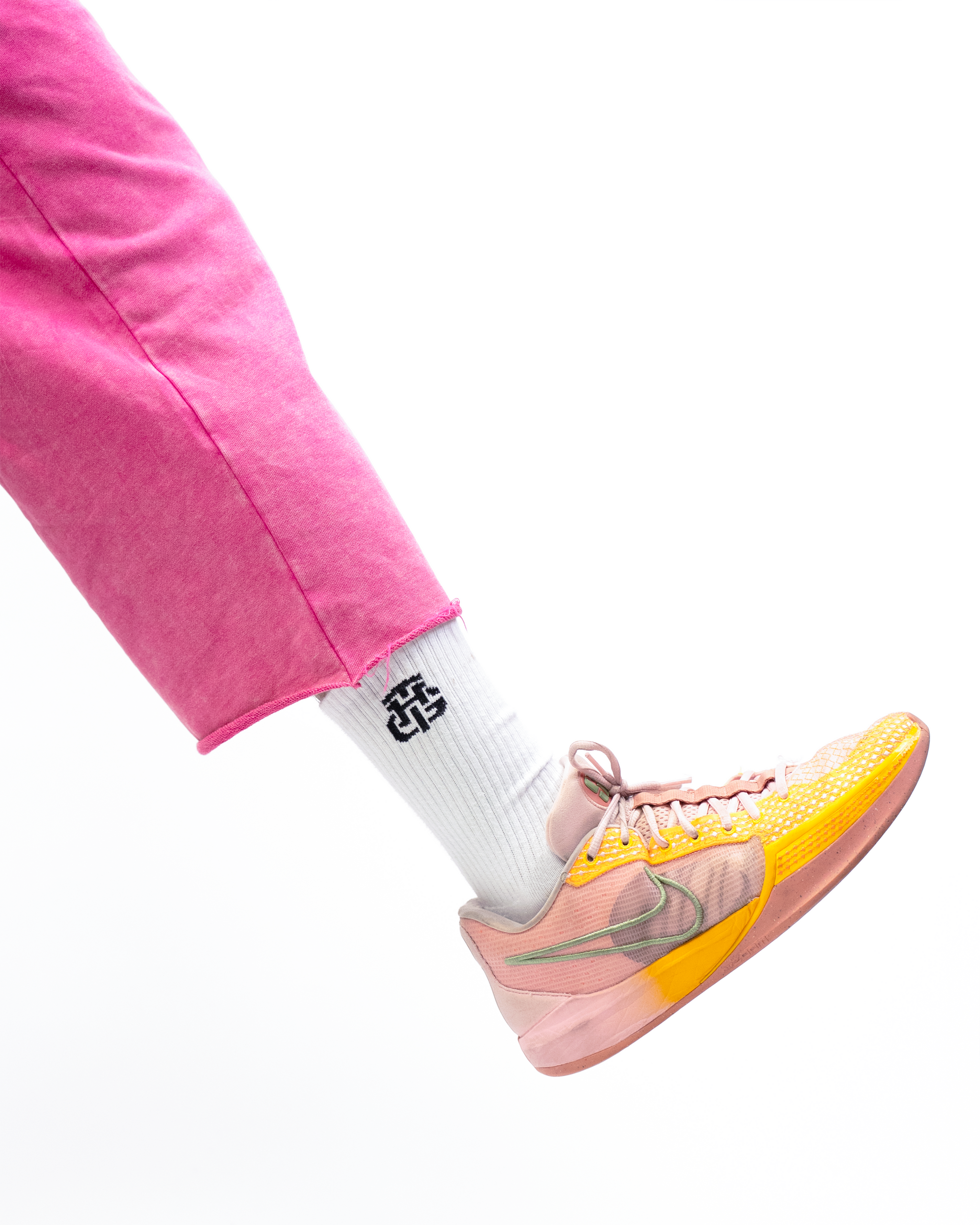 PINK WASH CROPPED SWEATPANTS