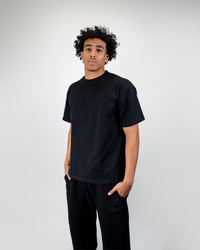 BASIC BLACK SHIRT