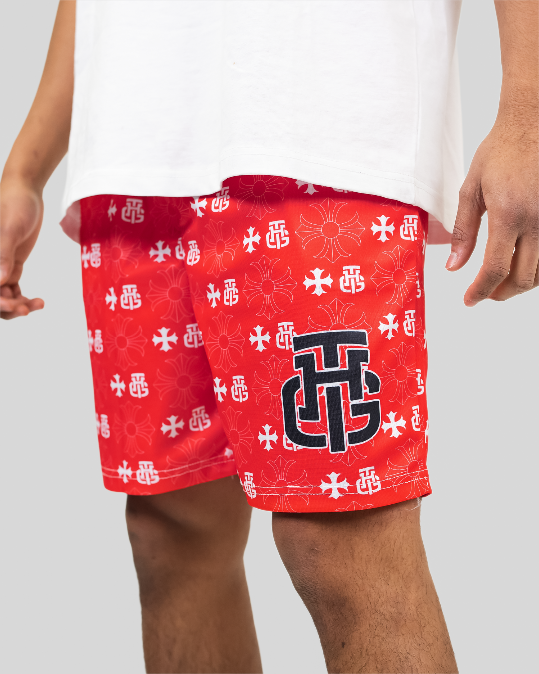 CHARM RED SHORTS