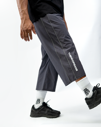 DARK GREY CROPPED TRACKPANTS