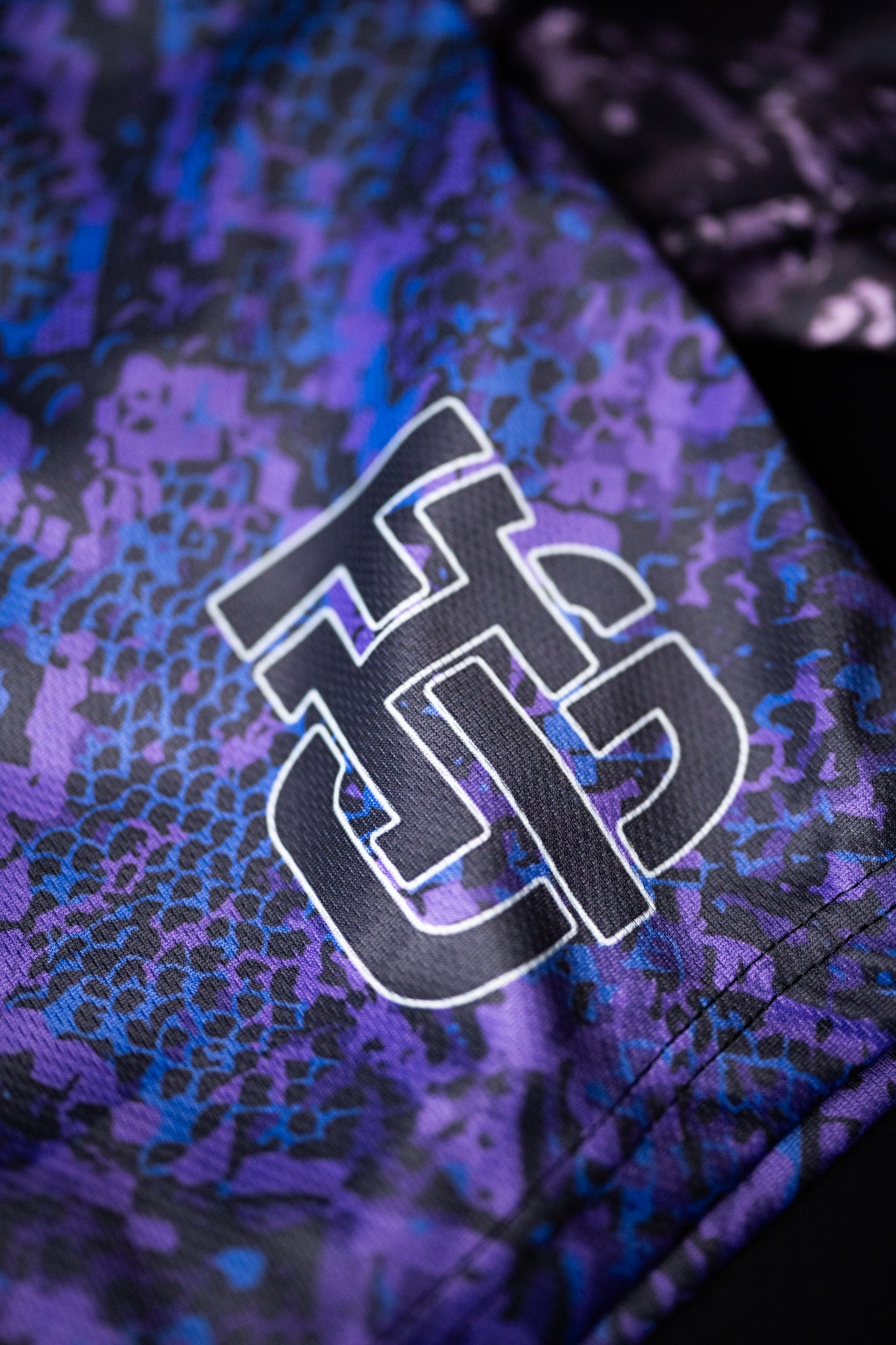 BLUE AND PURPLE VENOM